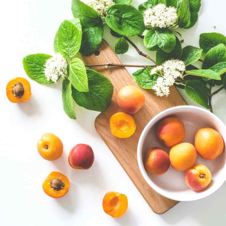 Wat zijn lychees Alles wat u moet weten over lychees