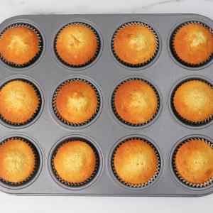Golden Snitch Vanilla Cupcakes