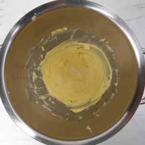 Easy Vanilla Cupcake Recipe