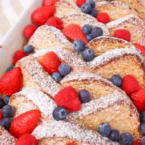 Baked French Toast with Caramel Sauce